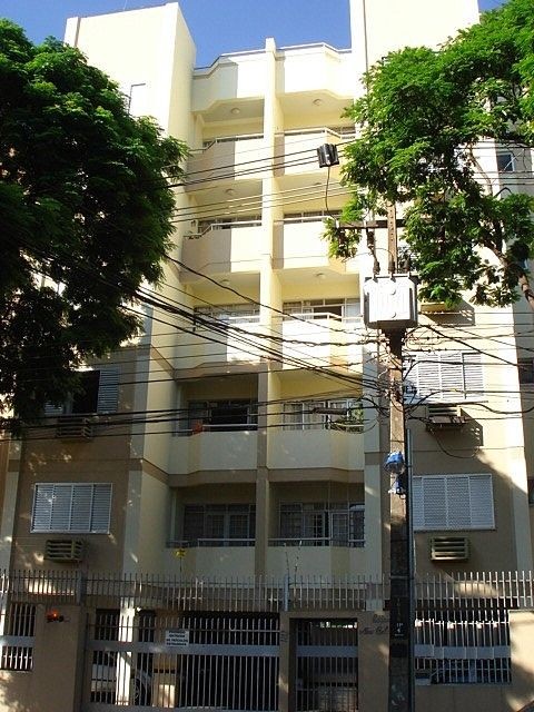 Apartamento para locacao no Jardim Tabaete em Maringa com 113m² por R$ 1.600,00