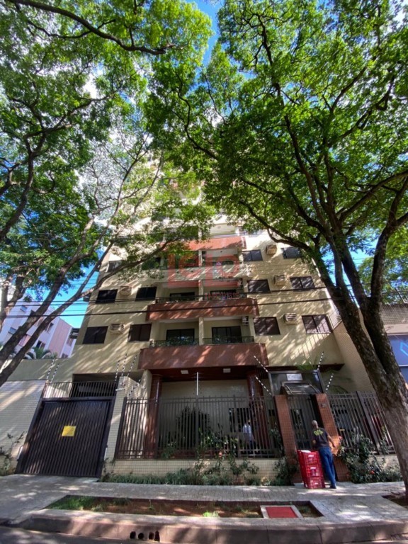 Apartamento para locacao no Zona 07 em Maringa com 115,69m² por R$ 1.650,00