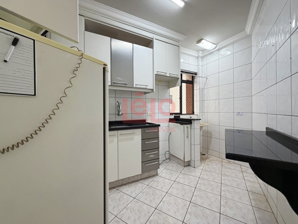 Apartamento para locacao no Zona 07 em Maringa com 115,69m² por R$ 1.650,00