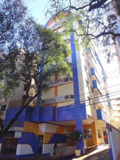 Apartamento para locacao no Zona 07 em Maringa com 118m² por R$ 1.500,00