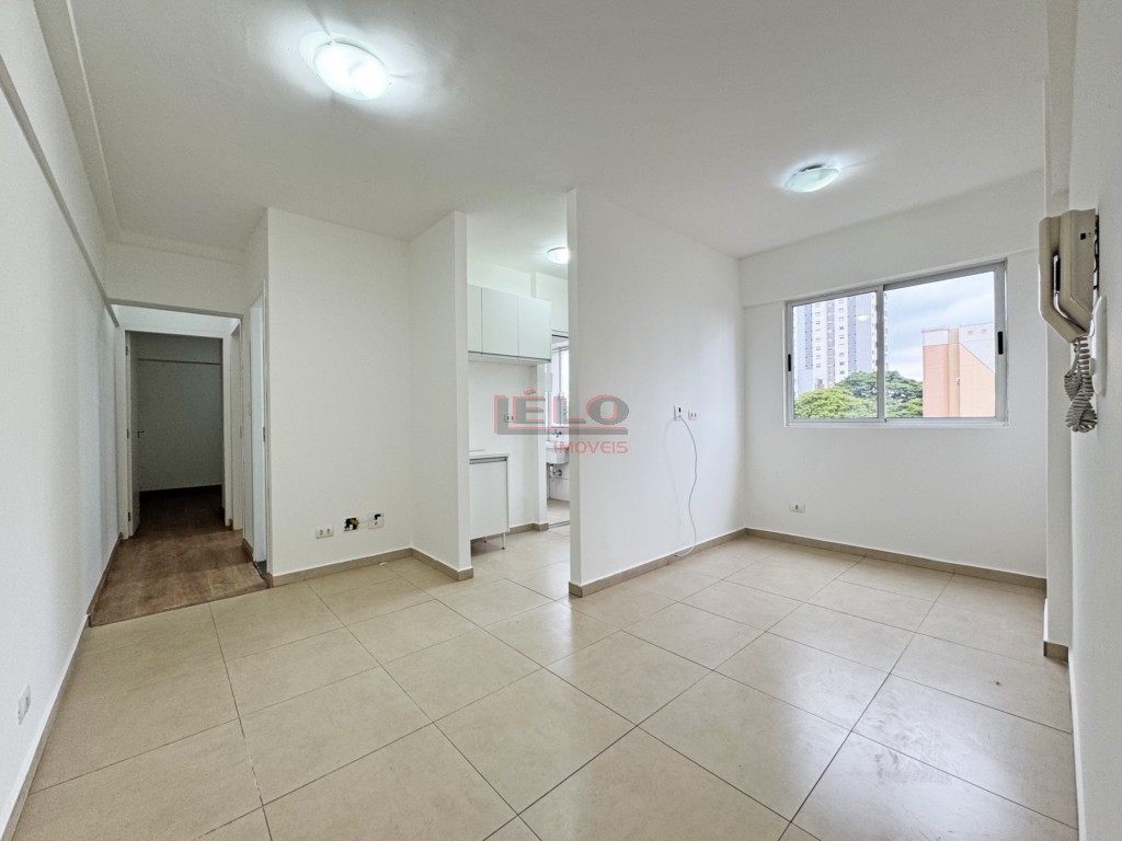 Apartamento para locacao no Zona 03 em Maringa com 89,19m² por R$ 1.500,00
