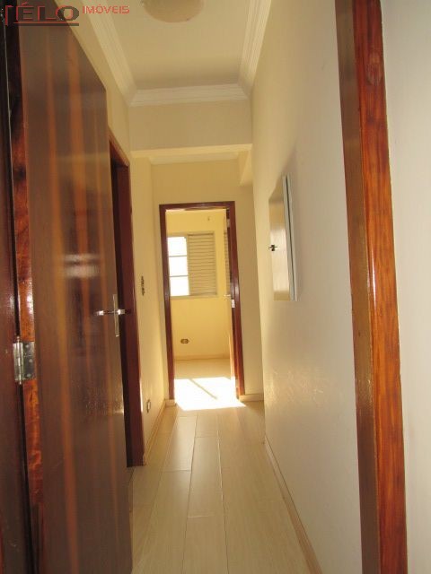 Apartamento para locacao no Zona 07 em Maringa com 128,3m² por R$ 1.500,00