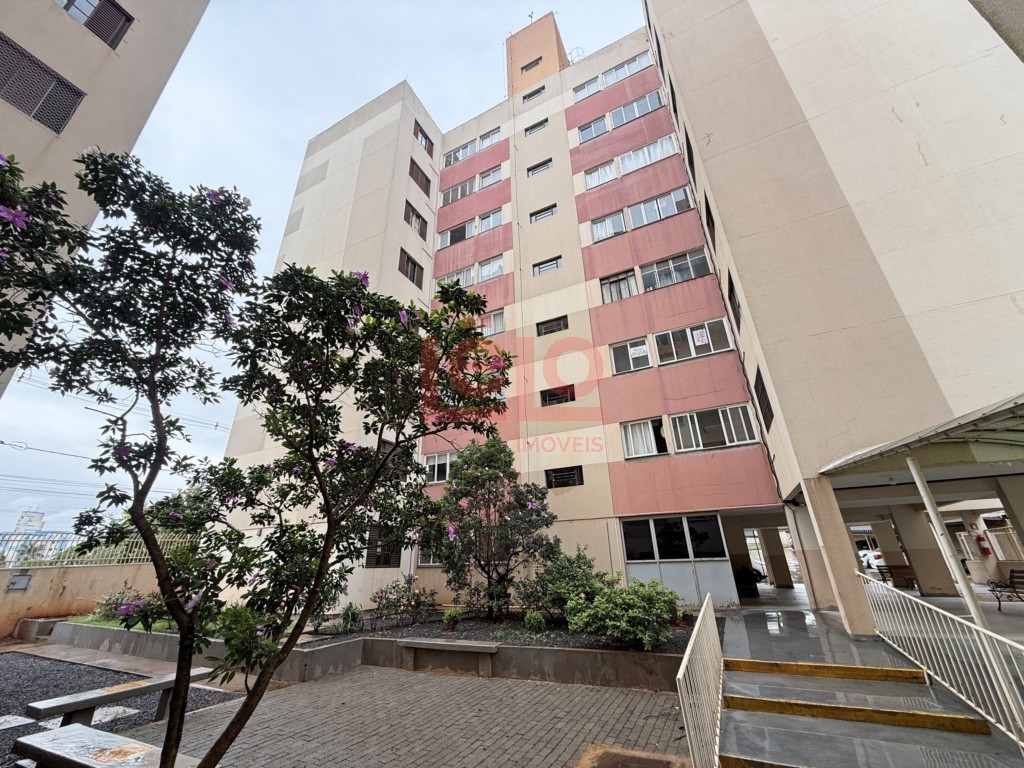 Apartamento para locacao no Vila Bosque em Maringa com 74,58m² por R$ 1.300,00