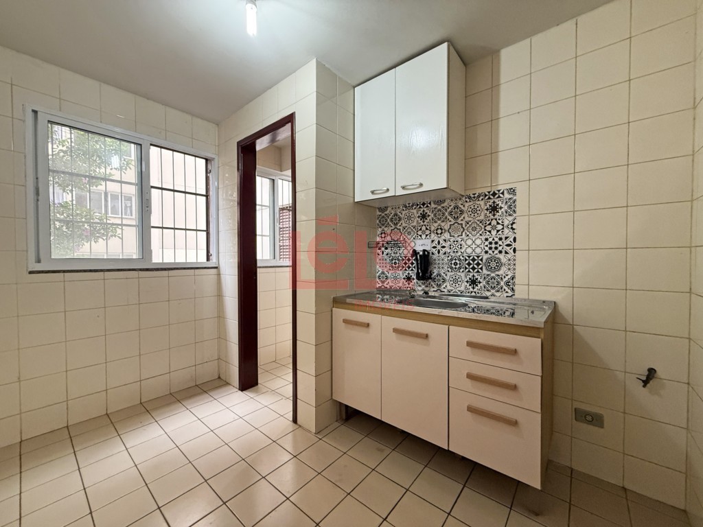 Apartamento para locacao no Vila Bosque em Maringa com 74,58m² por R$ 1.300,00