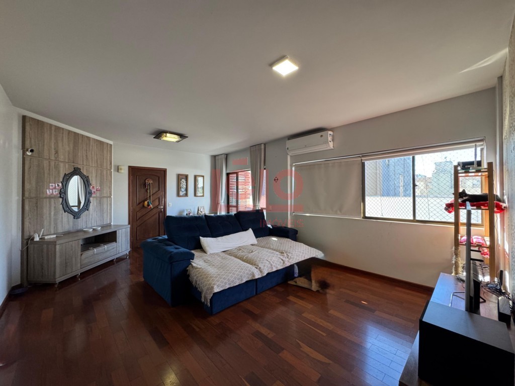 Apartamento para venda no Zona 07 em Maringa com 162,02m² por R$ 470.000,00