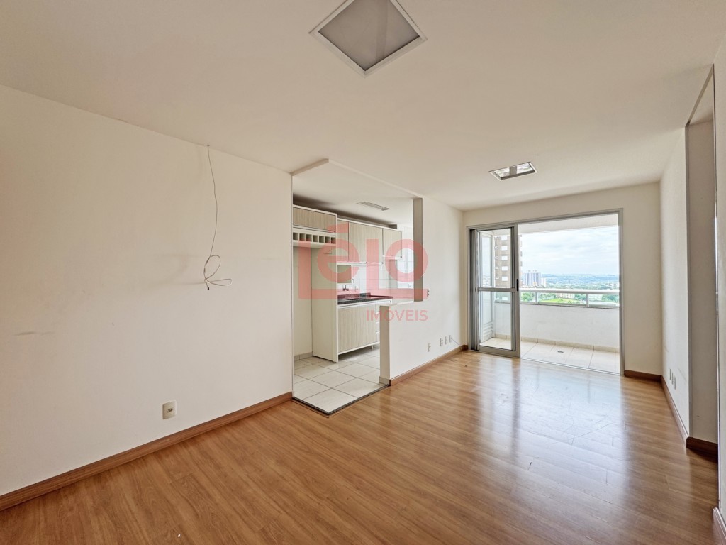 Apartamento para locacao no Vila Cleopatra em Maringa com 158m² por R$ 2.550,00