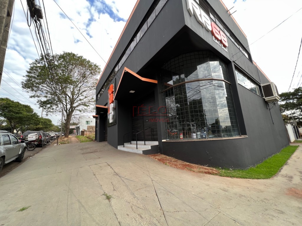 Apartamento para locacao no Jardim Higienopolis em Maringa com 80m² por R$ 1.600,00