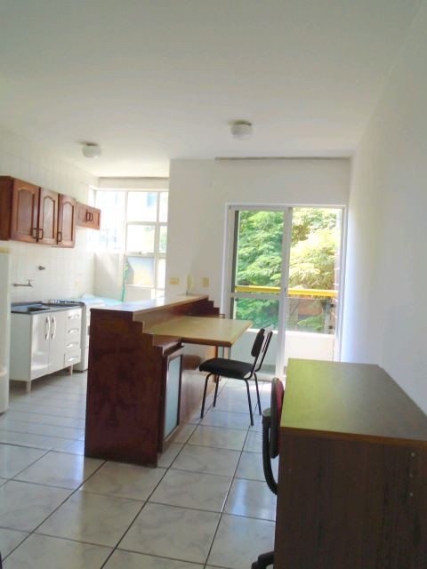 Apartamento para venda no Zona 07 em Maringa com 85,53m² por R$ 190.000,00