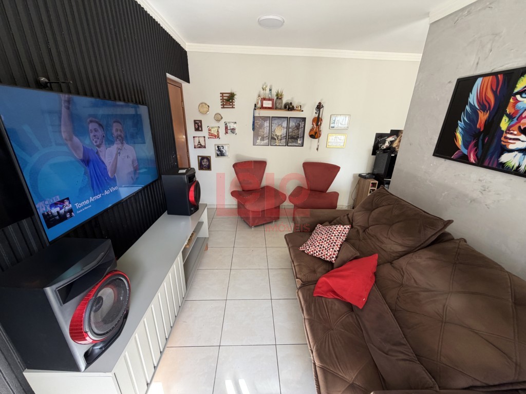 Apartamento para venda no Zona 07 em Maringa com 107,48m² por R$ 380.000,00