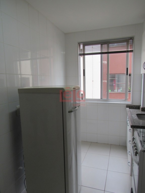 Apartamento para locacao no Zona 07 em Maringa com 51,46m² por R$ 900,00