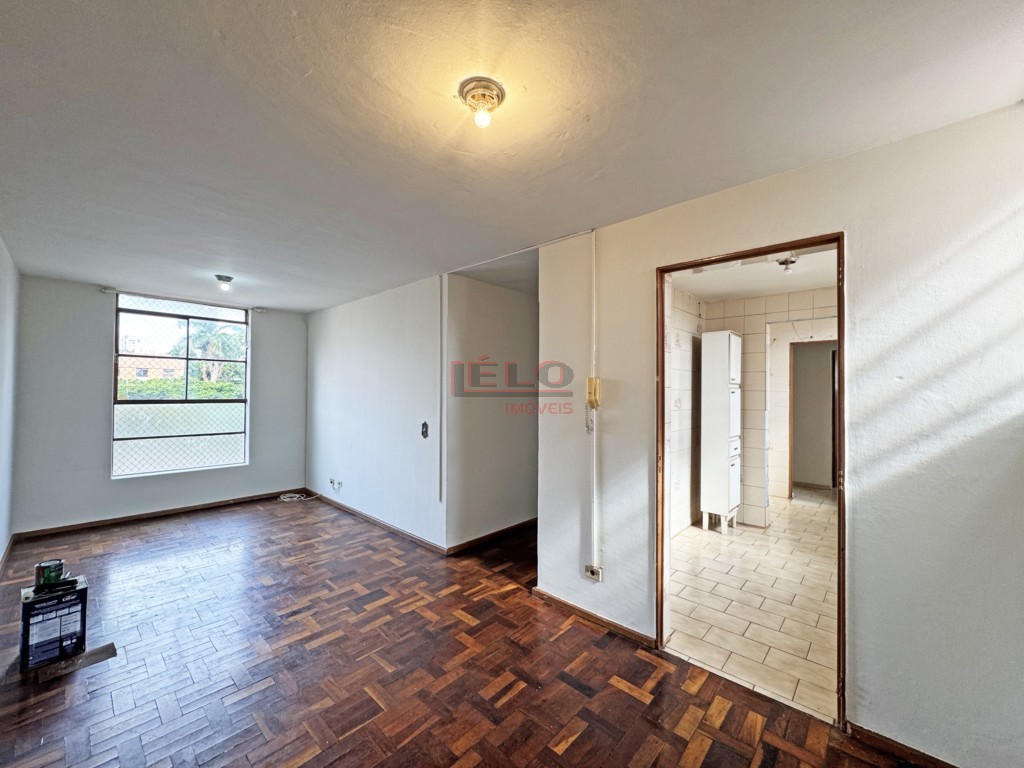 Apartamento para venda no Zona 07 em Maringa com 81m² por R$ 170.000,00