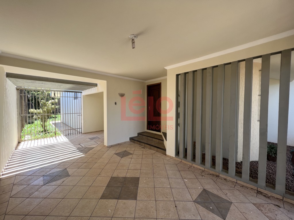 Casa Residencial para locacao no Jardim Canada em Maringa com 145m² por R$ 2.700,00