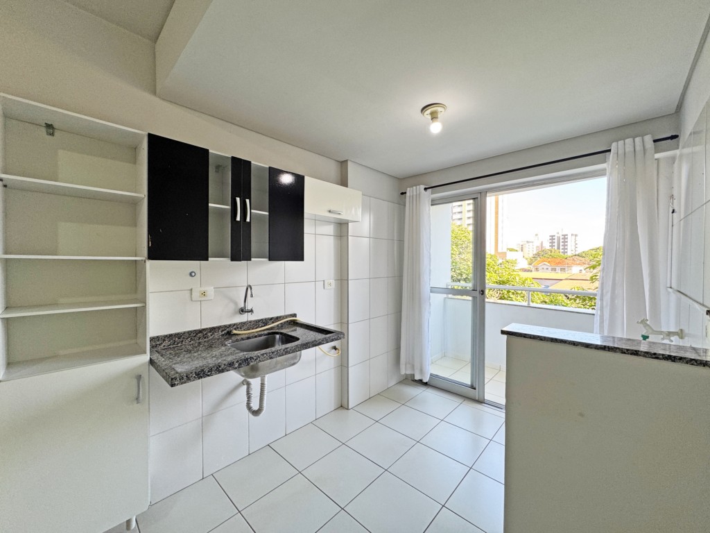 Apartamento para locacao no Zona 08 em Maringa com 39,34m² por R$ 1.200,00