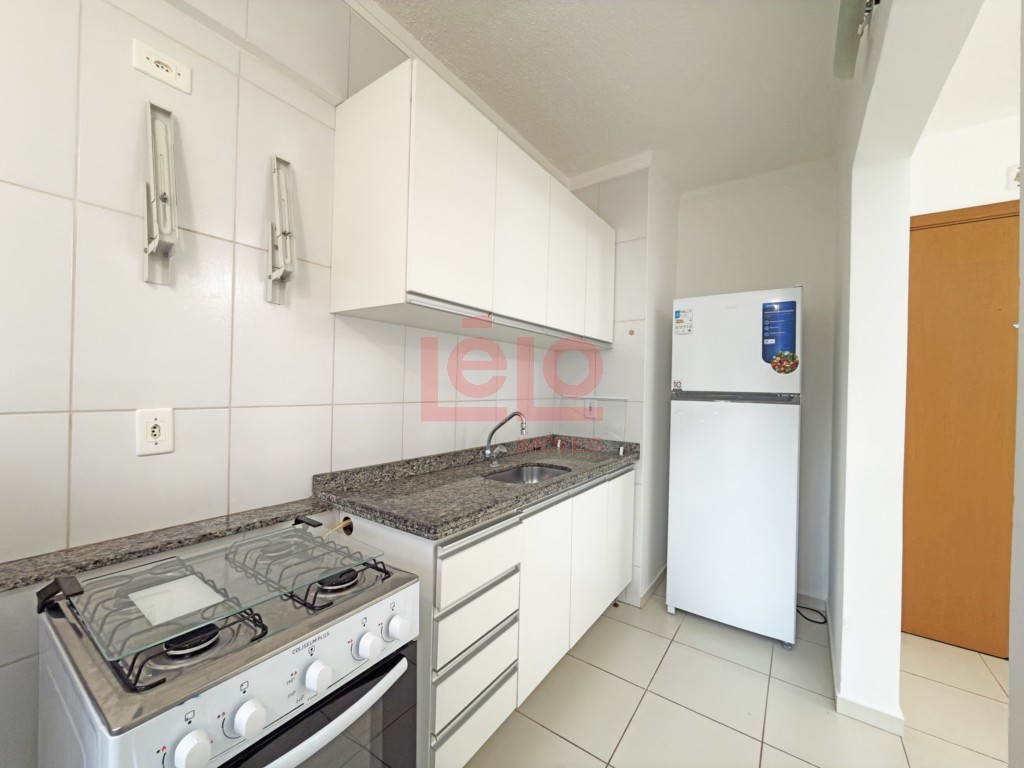 Apartamento para locacao no Zona 07 em Maringa com 77,92m² por R$ 1.600,00