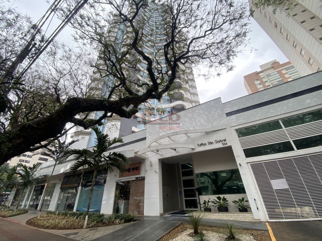 Apartamento para locacao no Zona 07 em Maringa com 154m² por R$ 2.800,00