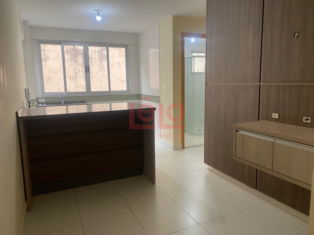 Apartamento para locacao no Zona 07 em Maringa com 76,5m² por R$ 1.300,00