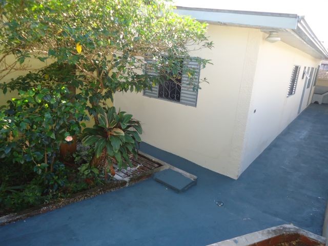 Casa Residencial para locacao no Parque Avenida em Maringa com 79,33m² por R$ 1.000,00