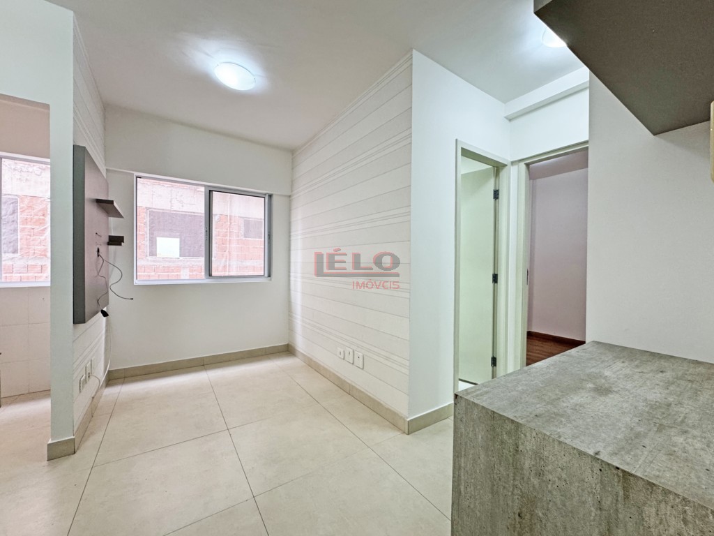 Apartamento para locacao no Zona 03 em Maringa com 59m² por R$ 1.750,00