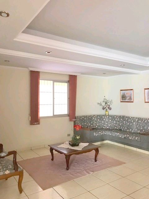 Apartamento para locacao no Zona 07 em Maringa com 169,1m² por R$ 2.400,00