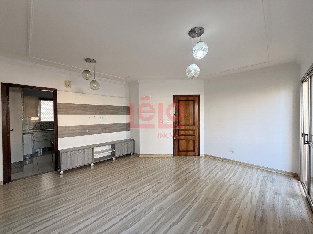 Apartamento para alugar em Zona 07, Maringá — Portal Chave Fácil