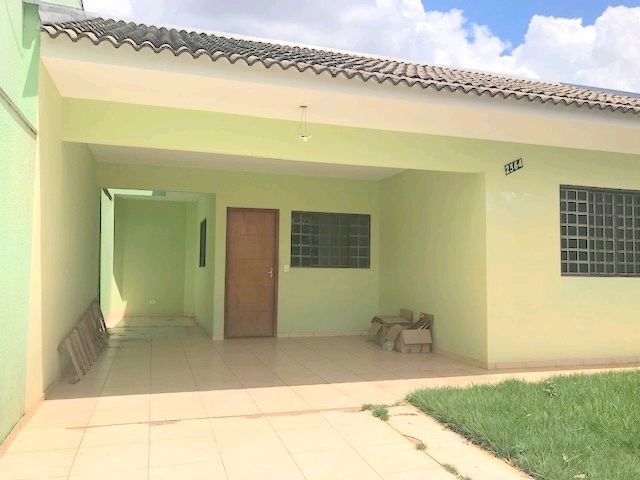 Casa Residencial para locacao no Jardim Tres Lagoas em Maringa com 79,43m² por R$ 1.400,00