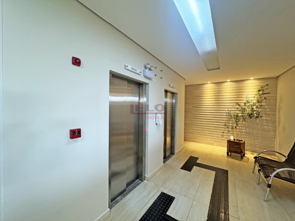 Apartamento para locacao no Zona 07 em Maringa com 104,48m² por R$ 1.980,00