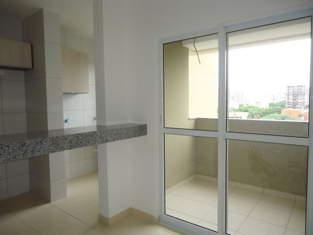 Apartamento para venda no Zona 07 em Maringa com 104,14m² por R$ 335.000,00