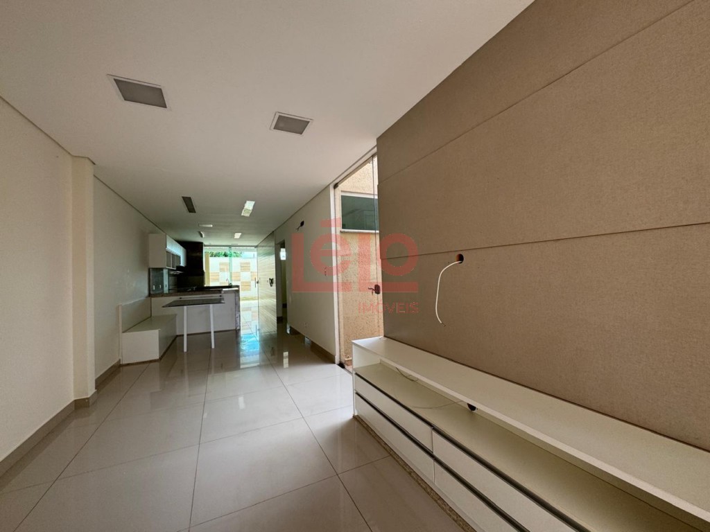 Casa Residencial para locacao no Jardim Paris III em Maringa com 99,9m² por R$ 2.800,00