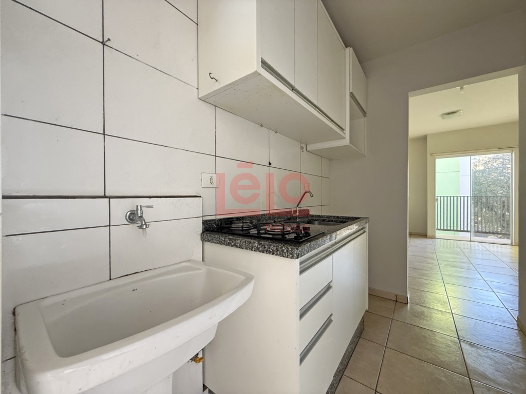 Apartamento para locacao no Zona 07 em Maringa com 52,16m² por R$ 1.100,00