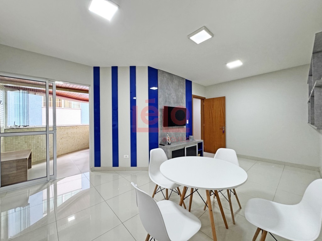 Apartamento para locacao no Novo Centro em Maringa com 139,08m² por R$ 2.800,00