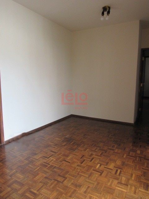 Apartamento para locacao no Zona 07 em Maringa com 128m² por R$ 1.500,00