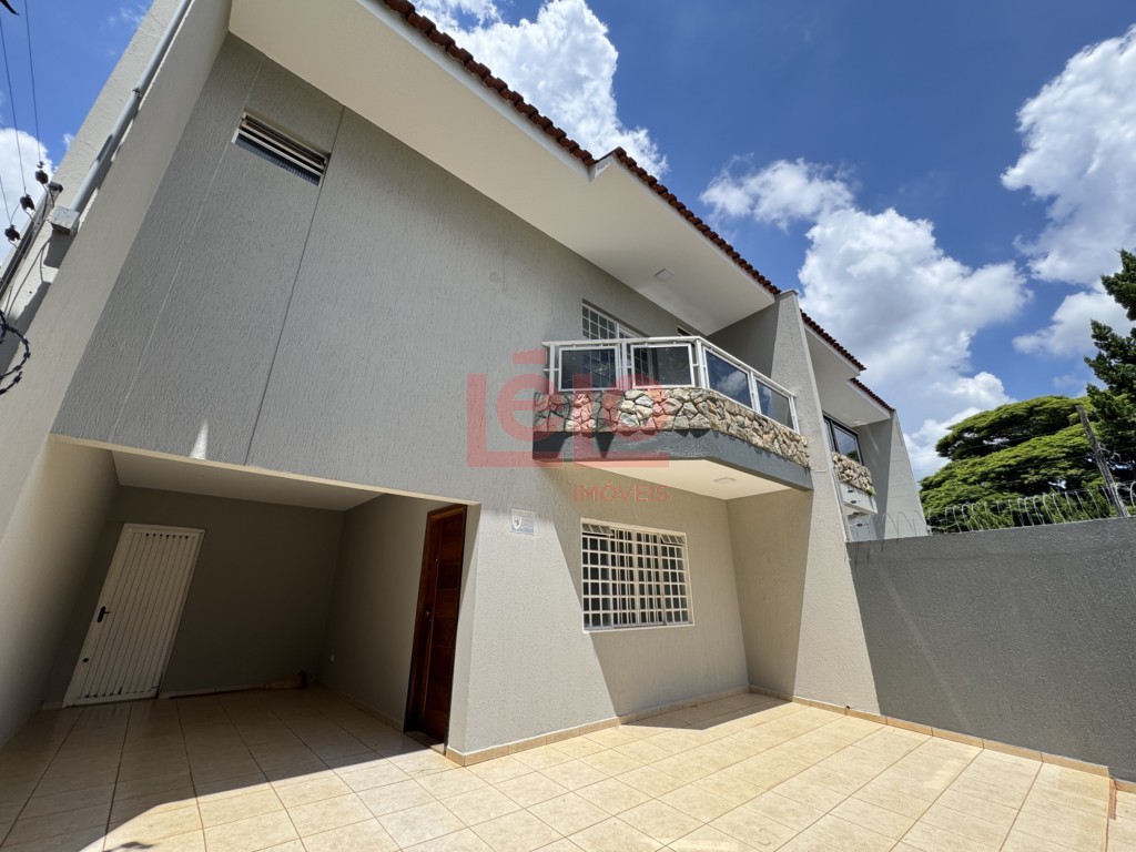 Sobrado para locacao no Zona 05 em Maringa com 149m² por R$ 4.100,00