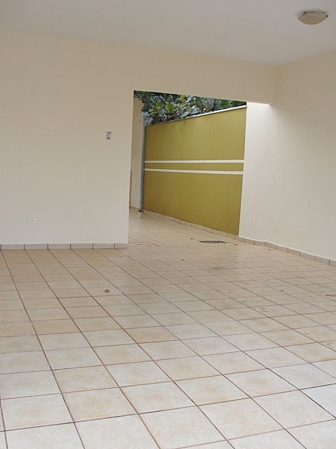 Casa Residencial para locacao no Jardim Real em Maringa com 162,7m² por R$ 2.900,00
