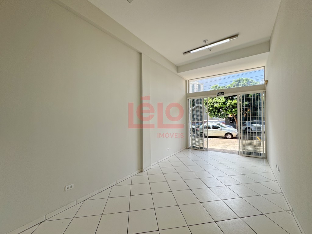 Sala Comercial para locacao no Zona 04 em Maringa com 39,01m² por R$ 1.800,00