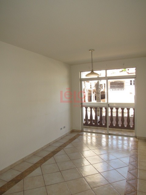 Apartamento para locacao no Zona 07 em Maringa com 116,53m² por R$ 1.500,00