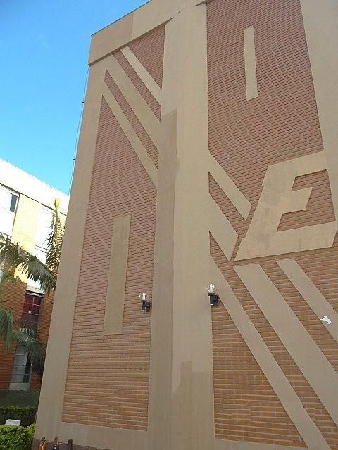Apartamento para locacao no Zona 07 em Maringa com 80,77m² por R$ 1.100,00