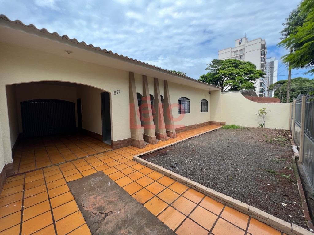 Casa Residencial para locacao no Zona 03 em Maringa com 102,7m² por R$ 2.200,00