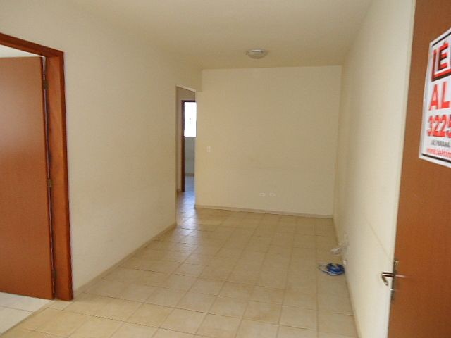 Apartamento para venda no Zona 07 em Maringa com 74,16m² por R$ 280.000,00