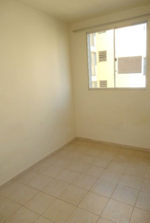 Apartamento para venda no Zona 07 em Maringa com 74,16m² por R$ 280.000,00