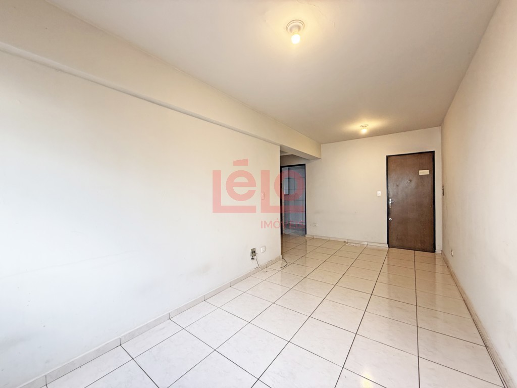 Apartamento para locacao no Zona 07 em Maringa com 103,54m² por R$ 1.200,00
