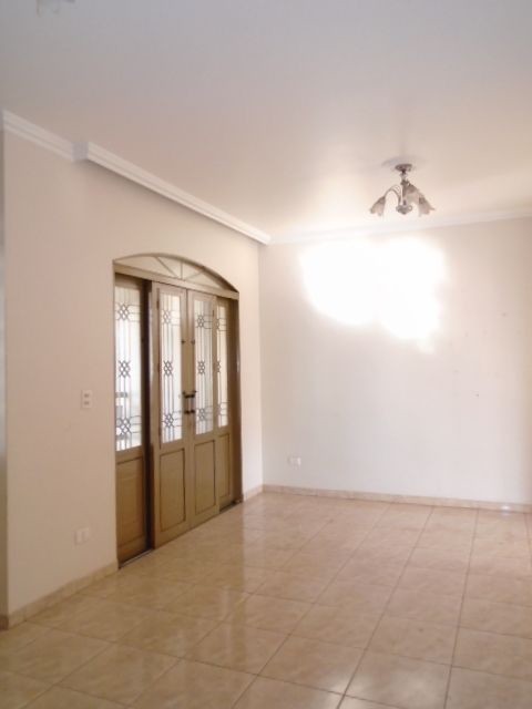 Apartamento para locacao no Vila Nova em Maringa com 192m² por R$ 2.500,00