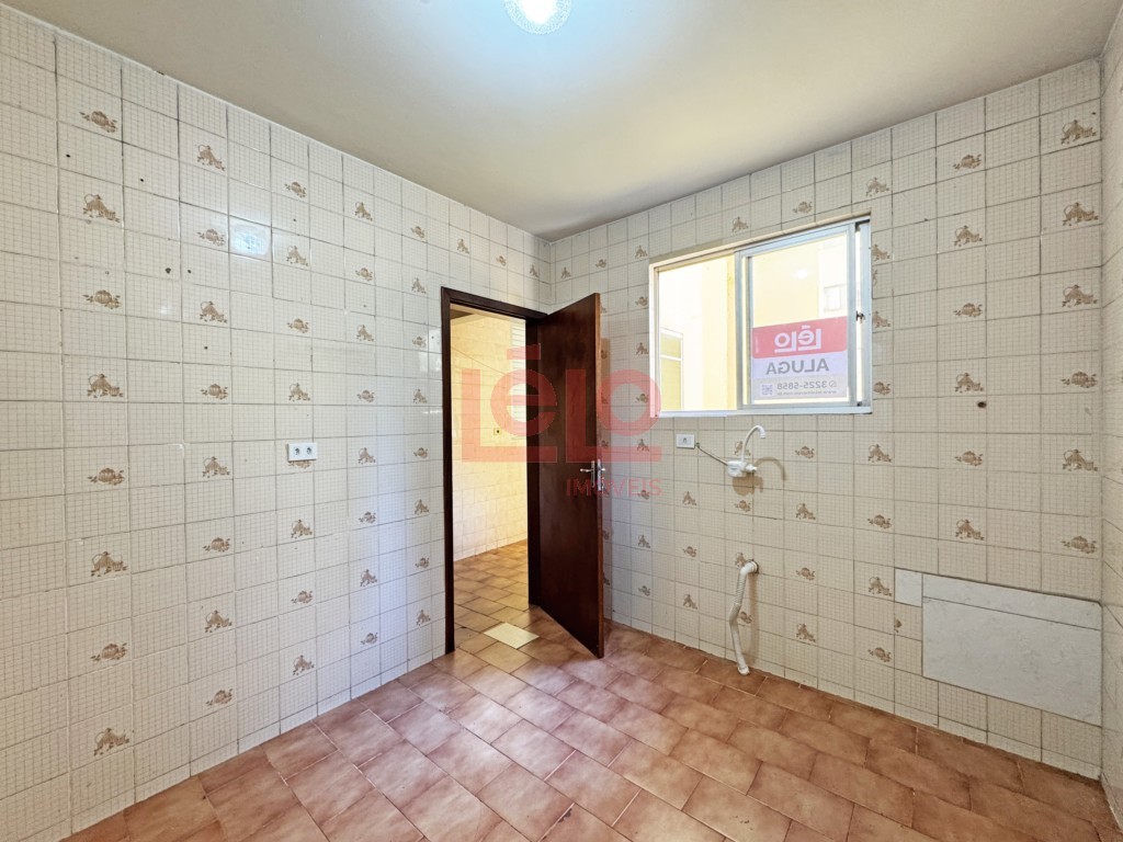 Apartamento para locacao no Zona 07 em Maringa com 103,07m² por R$ 1.600,00