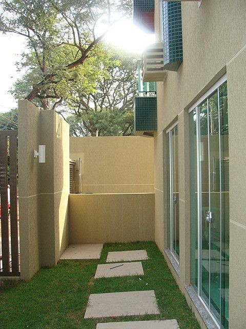 Apartamento para locacao no Zona 07 em Maringa com 120,1m² por R$ 1.600,00