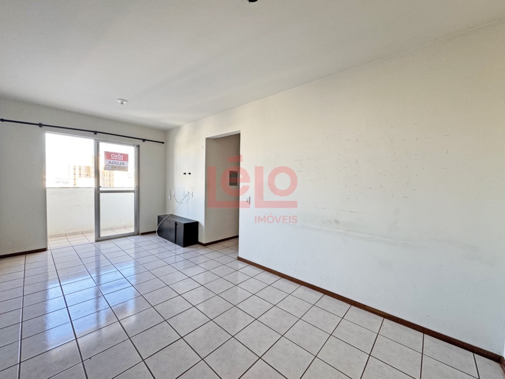Apartamento para locacao no Zona 07 em Maringa com 91,94m² por R$ 1.500,00