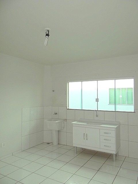 Apartamento para locacao no Zona 07 em Maringa com 50m² por R$ 1.100,00