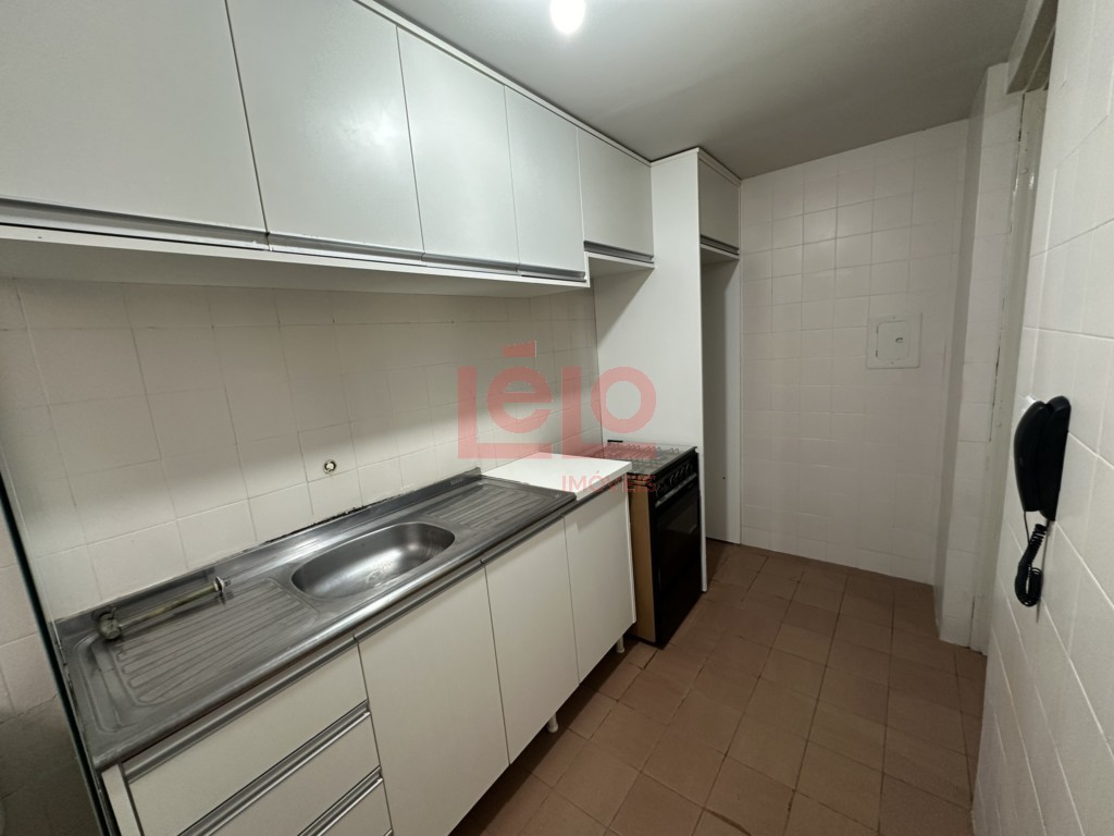 Apartamento para locacao no Zona 07 em Maringa com 77m² por R$ 1.200,00