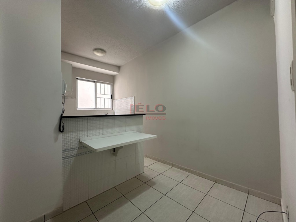 Apartamento para locacao no Zona 07 em Maringa com 52,47m² por R$ 1.200,00