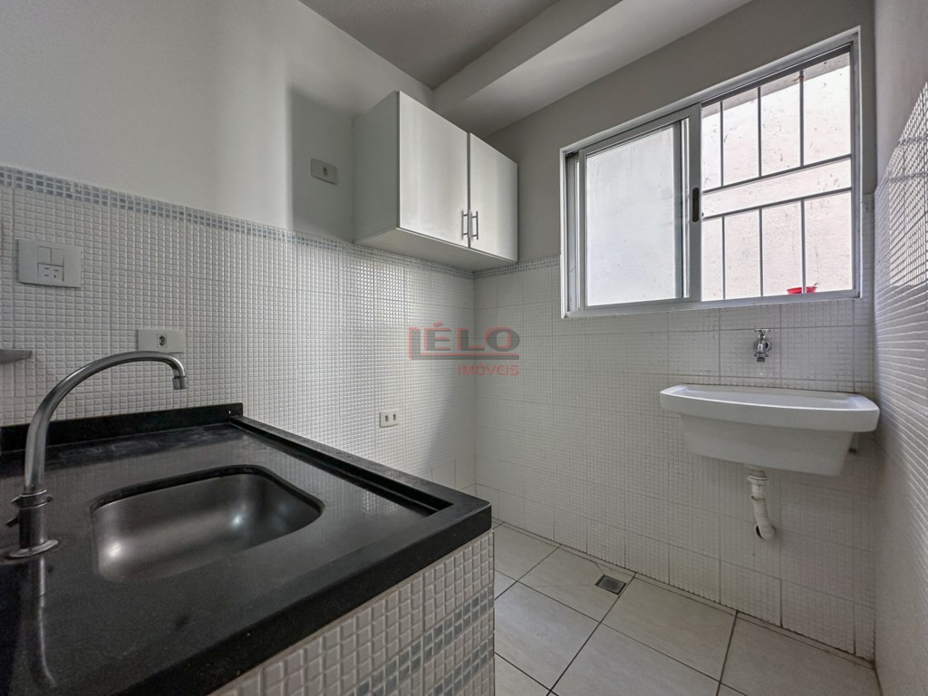 Apartamento para locacao no Zona 07 em Maringa com 52,47m² por R$ 1.200,00