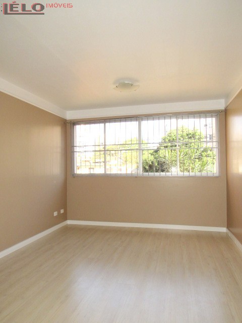 Apartamento para locacao no Zona 07 em Maringa com 78,14m² por R$ 1.100,00