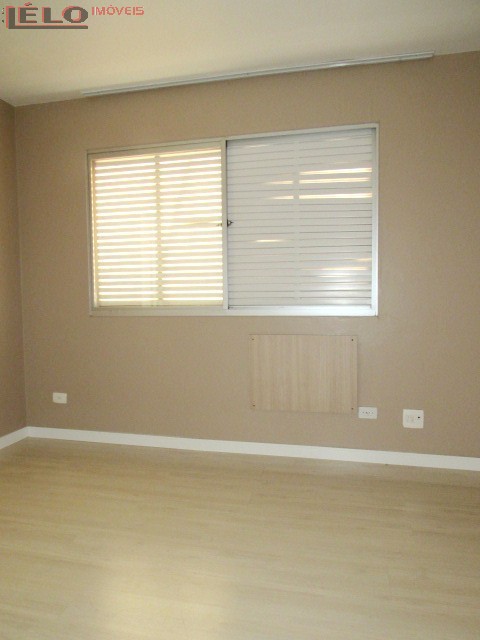 Apartamento para locacao no Zona 07 em Maringa com 78,14m² por R$ 1.100,00